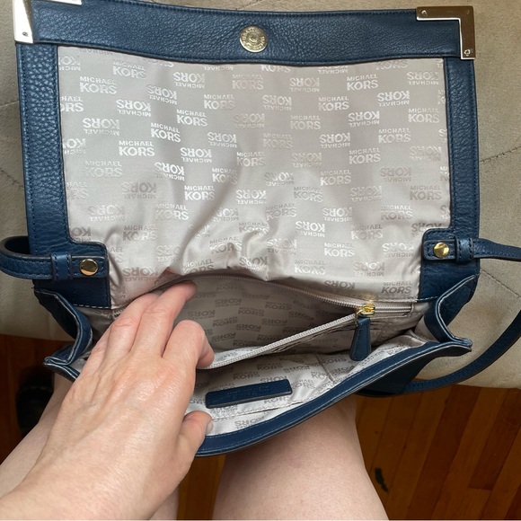 Michael Kors Blue Oversized Clutch Leather Purse Handbag - Picture 7 of 8
